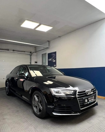Audi A4 cena 82900 przebieg: 276708, rok produkcji 2016 z Kowal małe 436
